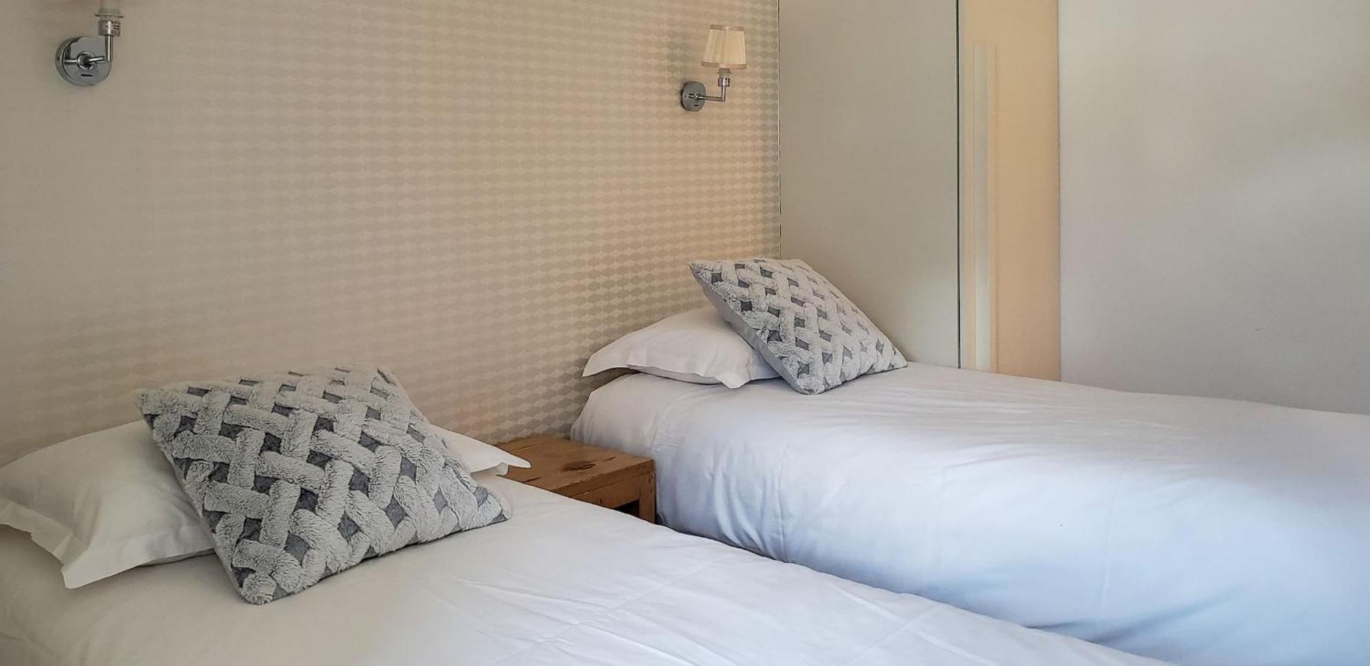Nook 42 - The Loft - Central 2Br W/ Balcony Views Chamonix Buitenkant foto